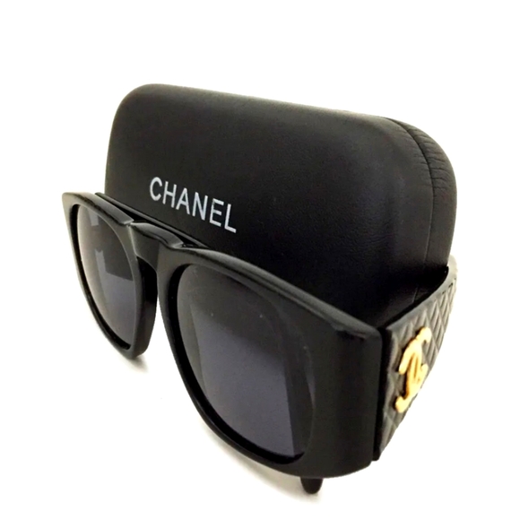 CHANEL MATELASSE 01450 CC LOGO BLACK SUNGLASSES VINTAGE/R5386 - Picture 1 of 10